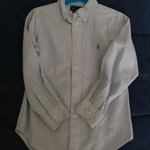 Like new size 6 Ralph Lauren boy button down shirt